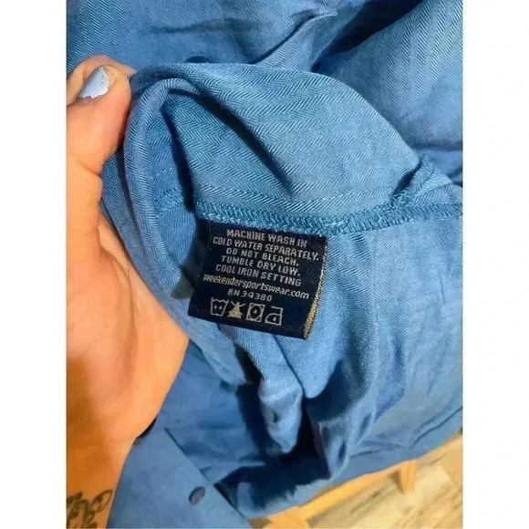 Weekender  Luau edition button down polo tropical design blue size medium - Picture 6 of 6